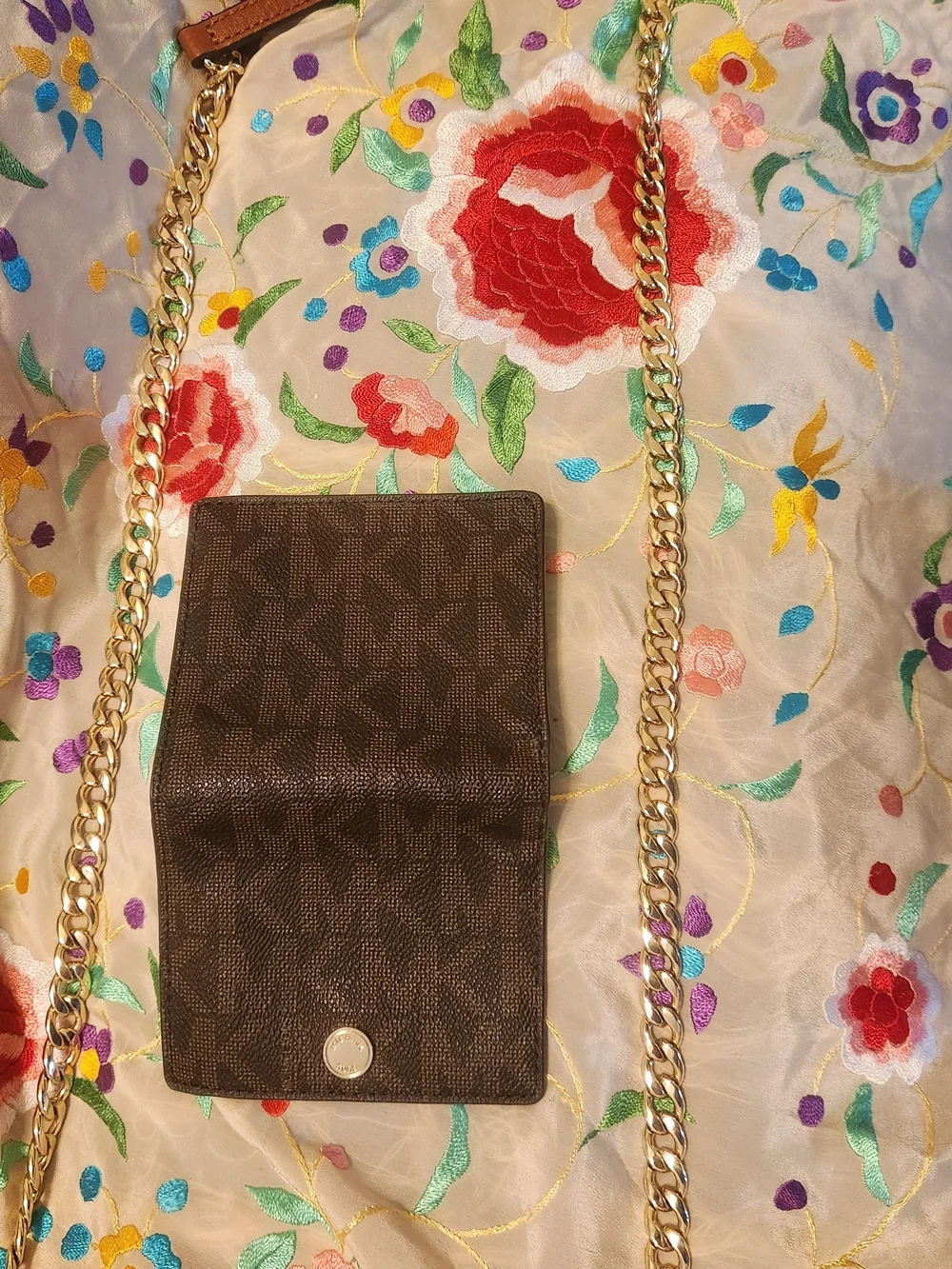 Michael Kors Brown Logo Chain Shoulder Bag Matching Wallet Set- Brown/Gold